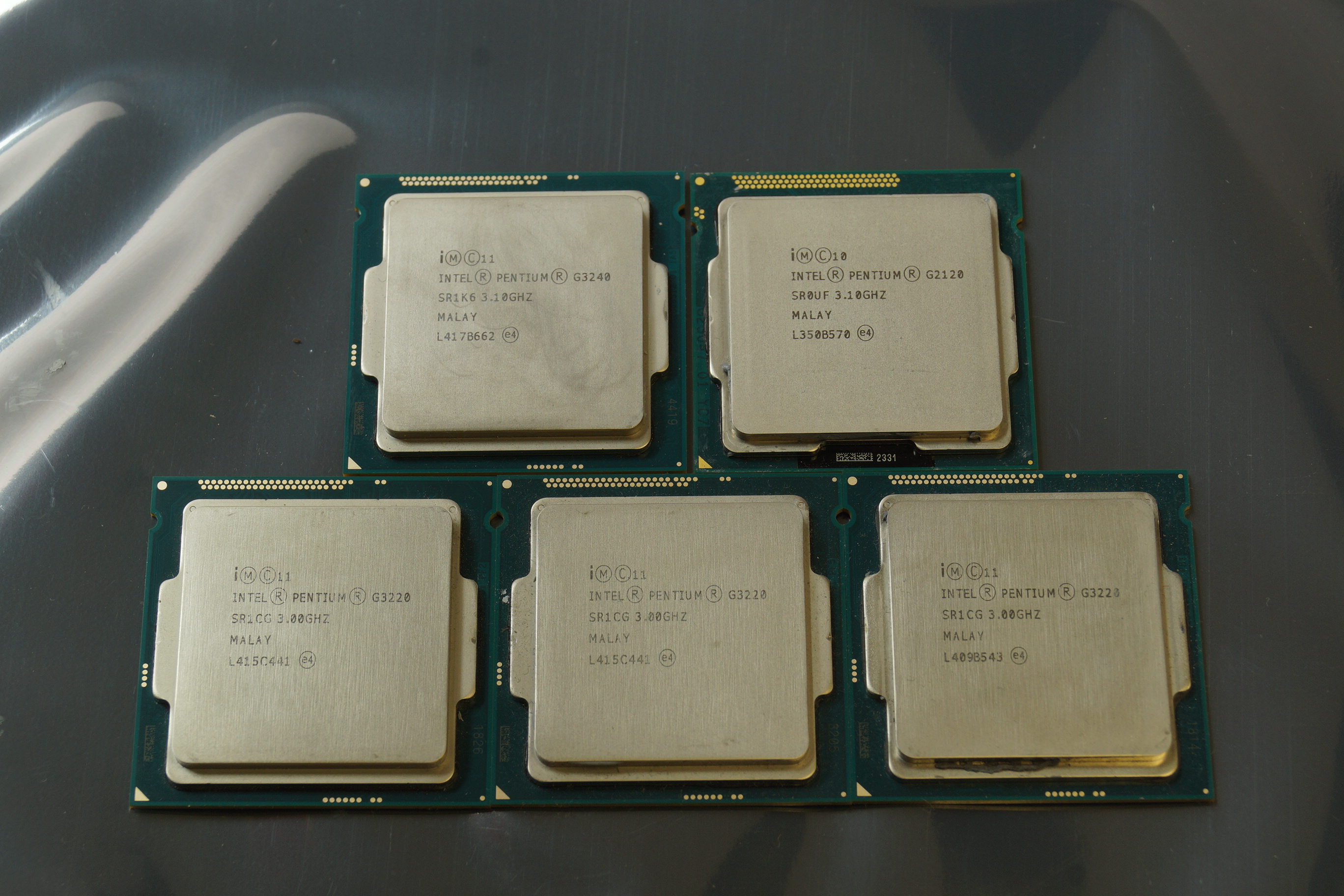 Lot Of 5 Intel Pentium Processors 3x Sr1cg 1x Sr1k6 1x Sr0uf G32 G3240 G21 Ebay