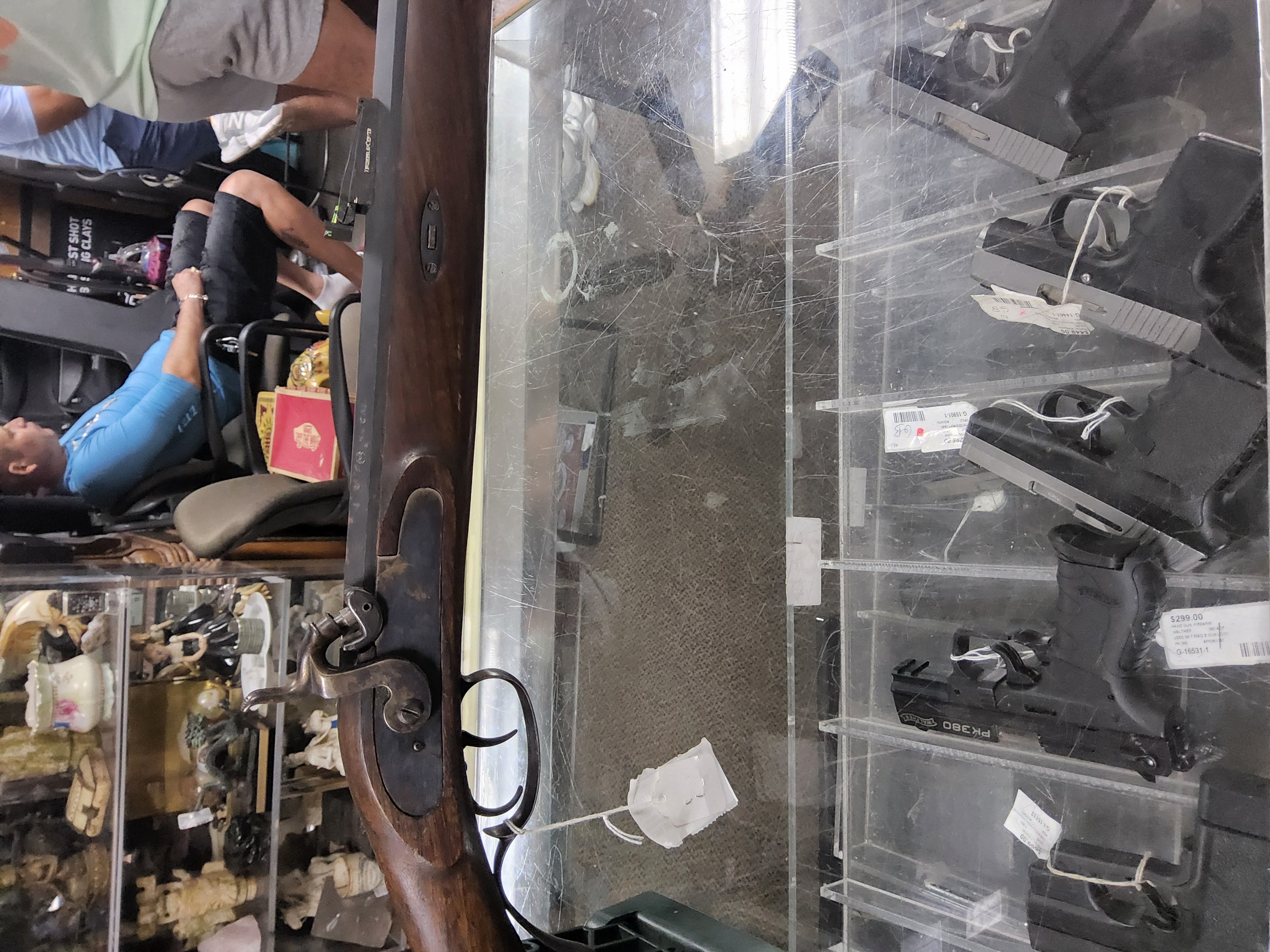 BLACK POWDER THOMPSONCENTER SB MUZZLELOADER .54CAL, LEVER; BLACK AND WOOD-img-3