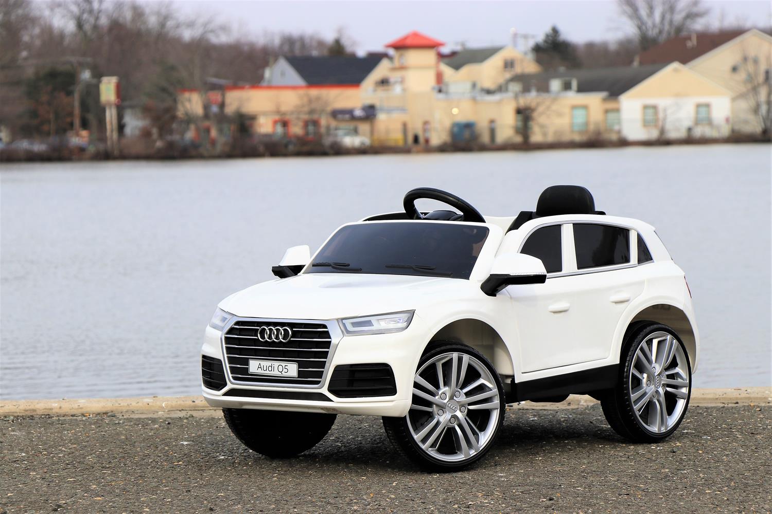 audi ride on car 12v