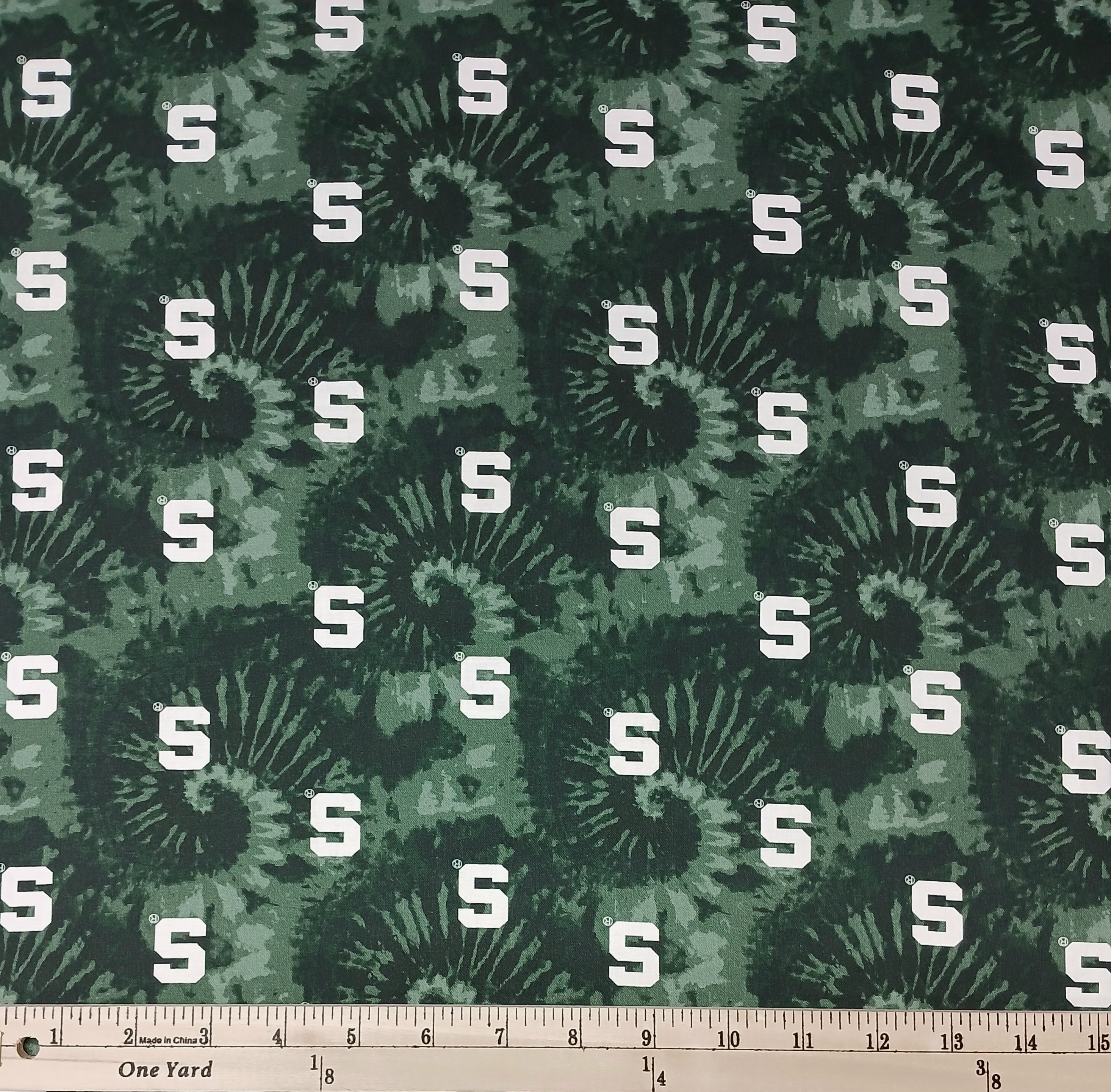 Cotton Michigan State University Spartans Tie Dye MSU Go Green Officially Licensed by Sykel Enterprises Green Cotton Fabric Print by the Yard (MIST1316)